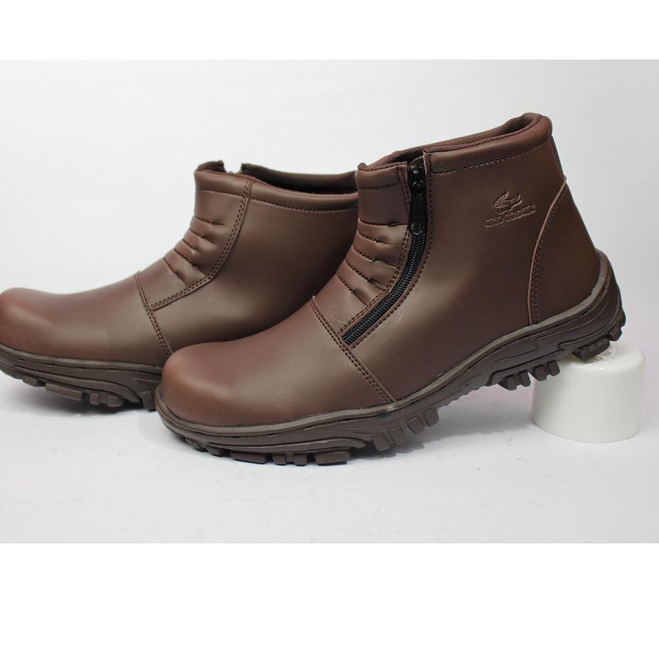 พร้อม.. / จัดส่งฟรี / SAFETY BOOTS CROCODILE STRUTS ZIPPER MENS WORK PROJECT SHOES