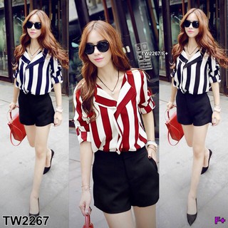 เซต 2 ชิ้น เสื้อเชิ้ตคอวี พร้อมกางเกงขาสั้น