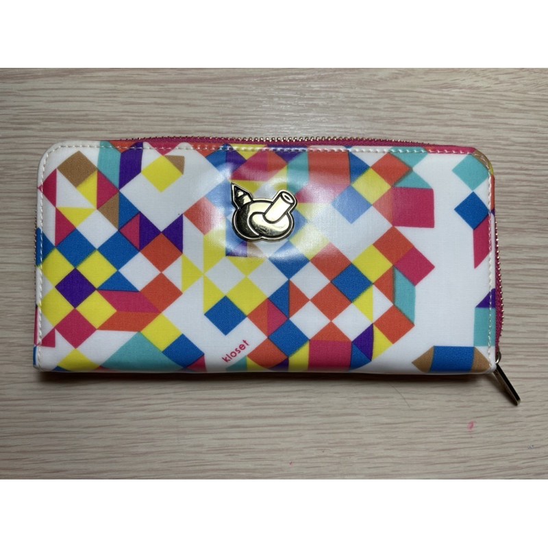 กระเป๋าสตางค์ใบยาว Kloset Etcetera มือสอง