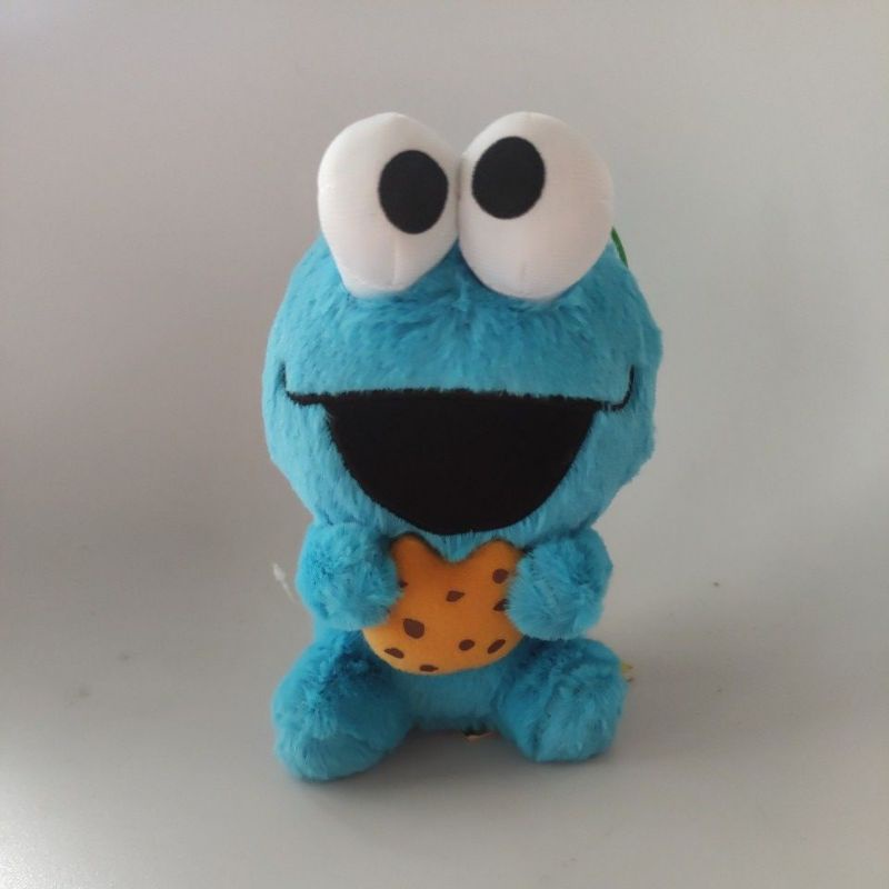 ตุ๊กตาท่านั่ง Sesame Street cookie monster ขนาด15ซม.