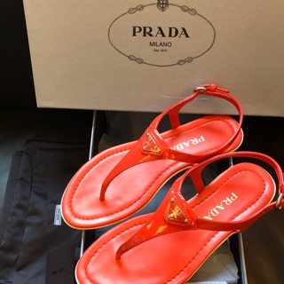 Used Once Prada Sandal Size 35.5 แท้ 💯