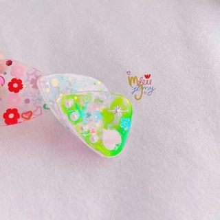 ปิ๊กกีตาร์ guitar pick (เพิ่มตัวอักษรชื่อได้ เจาะรู ทำจี้ฟรี) ✨ mix set 1 ; พร้อมส่ง 🔆