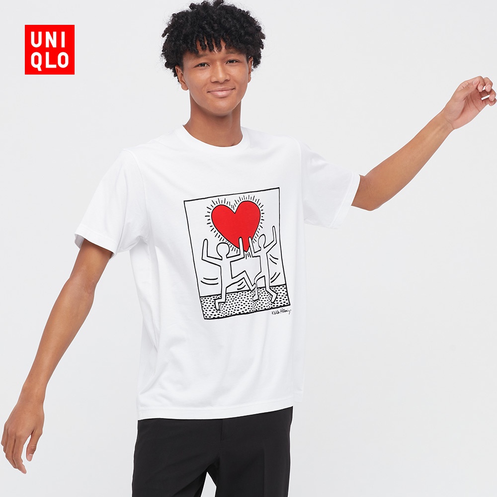 Uniqlo เสื้อยืด แขนสั้น พิมพ์ลาย Keith Haring สําหรับผู้ชาย และผู้หญิง (UT) 446363ยืด.สบาย.รัก