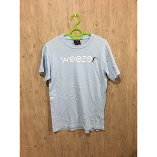 เสื้อยืดสีฟ้าอ่อน weezer พอดี ตัว ทรงสวย