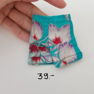 เสื้อผ้าตุ๊กตาบาร์บี้ พร้อมส่ง