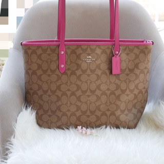 CITY ZIP TOTE IN SIGNATURE (COACH F58292)  IM / KHAKI CERISE