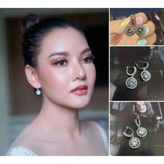 ต่างหูเพชร CZ แท้ ดีไซน์เพชรล้อม สวยฟรุ้งฟริ้งมากๆคะ เห็นเม็ดเพชรเม็ดกลางน้ำดีมากๆคะ