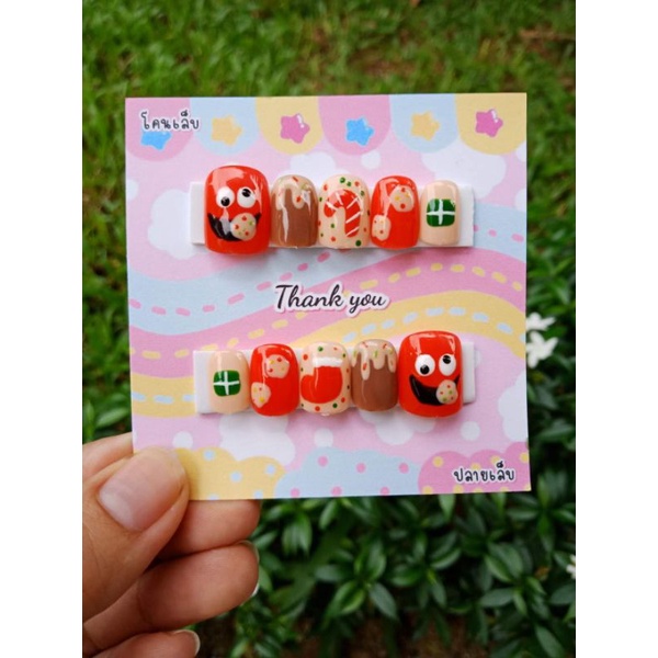 เล็บปลอมลายคริสมาสต์น่ารักมาก
