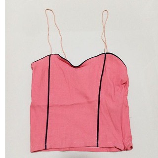 เสื้อครอปสายสปาเกตตี้งานแซ่บๆ สีโอรส