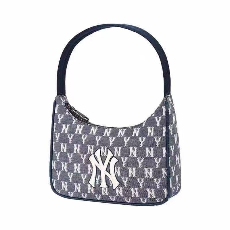 👜 กระเป๋าถือ NY 👜สุดเก๋