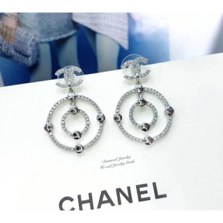 Chanel hiend earring