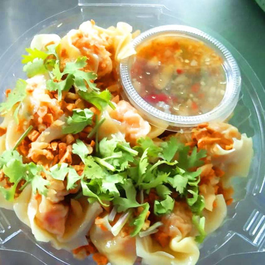 เกี๊ยวกุ้งผสมหมู แป๊ะยิ้ม (1 แพ็ค/50 ตัว) เกี๊ยวกุ้งสำเร็จ ไม่ใส่วัตถุกันเสีย อาหารแช่แข็ง พร้อมทาน อร่อยคุ้ม ลวก ทอด - รูปที่ 3