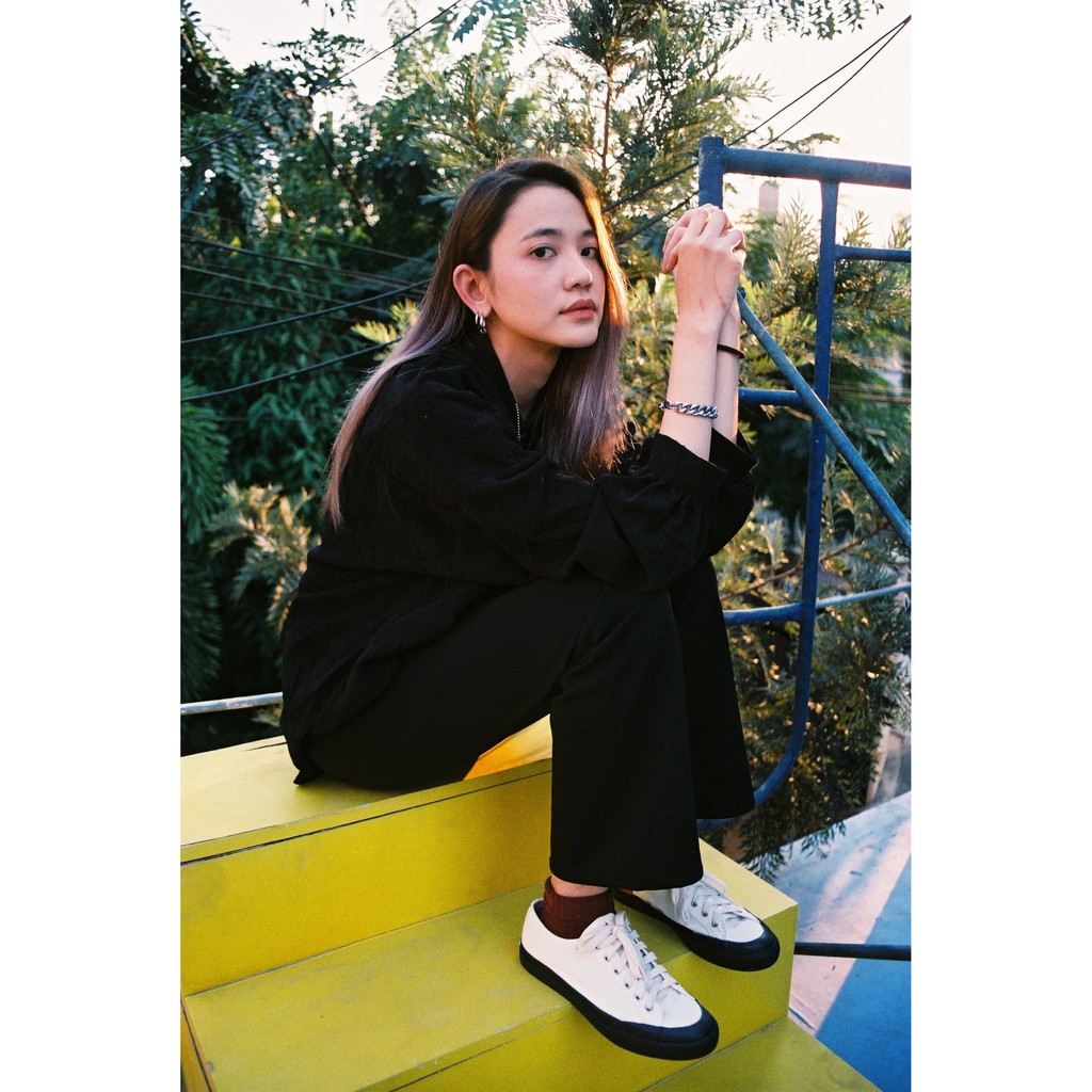 BIKK - รองเท้าผ้าใบ รุ่น 