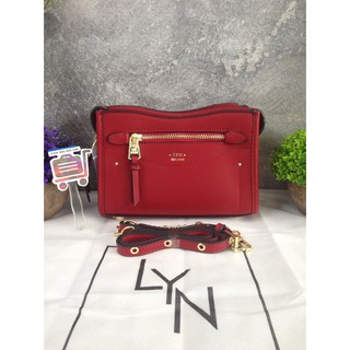 LYN HONORE S BAG รุ่นใหม่สะพายครอสบอดี้ได้น่ารักมากๆ