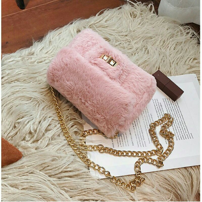 จัดส่งรวดเร็ว Abraar Kadabra กระเป๋าสะพายข้างขนสัตว์ผู้หญิง BBAO กระเป๋าสะพายข้างขนสัตว์นําเข้ากระเป