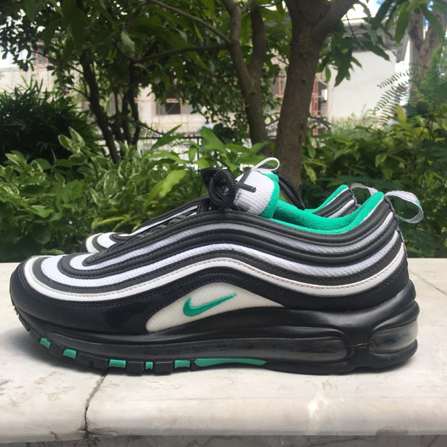NIKE 97 แท้มือสองสภาพ97% ส่งฟรี