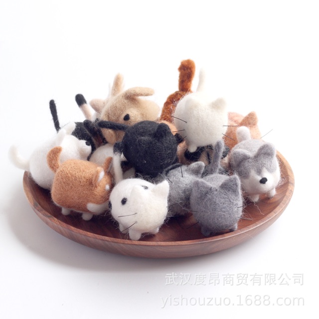 ตุ๊กตาใยขนแกะ DIY เซตน้องหมาน้องแมว พร้อมอุปกรณ์ (แถมใยขนแกะไปให้กันขาดเหลือด้วยน้า )