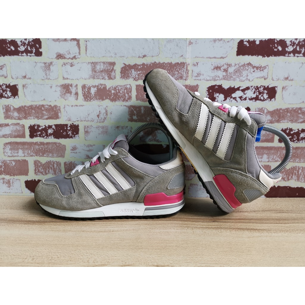 Adidas Originals Zx 700 Womens Trainers Sneakers Grey Pink+Skechers D’Lites