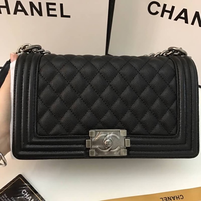 chanel boy 10 caviar