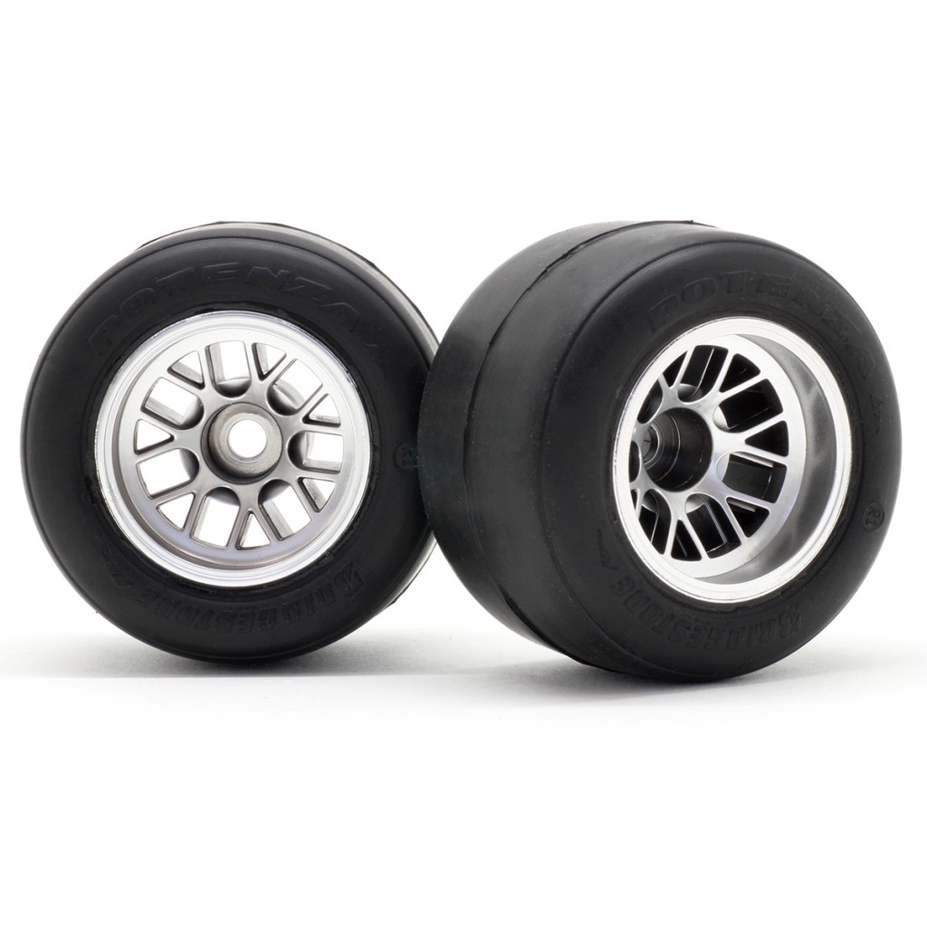 RJ-RIDE 26023 F-104 Rubber Rear Tires with wheels assembling R-1 High Grip Compound Glued