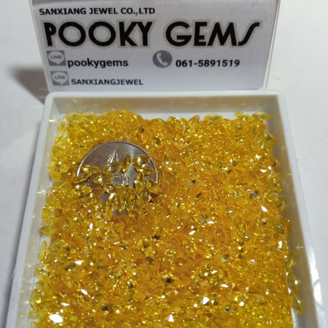 เเพ็ค 120 เม็ด ขนาด มาคี2.5*5มิล YELLOW GOLD CUBIC ZIRCONIA เพชรรัสเซียสีเหลืองทอง เจียเหลี่ยมก้นเพชร