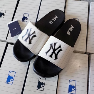 รองเท้าแตะMLB new york yankees สีขาว