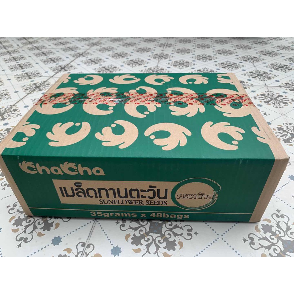 เมล็ดทานตะวัน ChaChaชาช่า 35G รสมะพร้าว ขายปรีกตัว10บาท ขายเป็นลัง 1ลังมี48ซอง