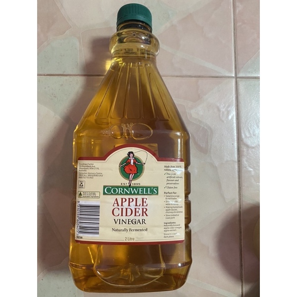 น้ำส้มสายชูหมัก จากน้ำแอปเปิ้ล ตรา คอร์นแวล 2 L. Cornwells Apple Cider Vinegar ( Cornwells Brand ) คอร์นแวน แอปเปิ้ล ไซเดอร์ เวนิก้า