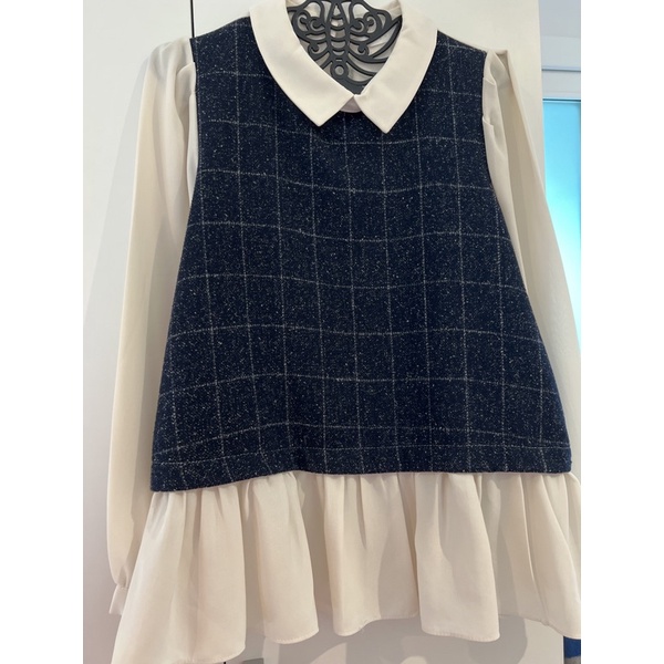 เสื้อคอปกkerriเเขนยาวปลายกระดุมสีทอง