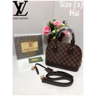 กระเป๋าสะพาย Louis Vuitton