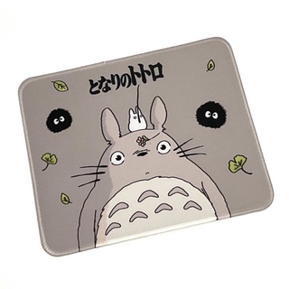 TOTORO NW  แผ่นรองเม้าส์ แผ่นรองเมาส์ เมาส์ สี่เหลี่ยม ลาย TOTORY  NW   ขนาด 21 x 26 cm สวยงาม น่าใช้งาน งานดี MANOPNEST