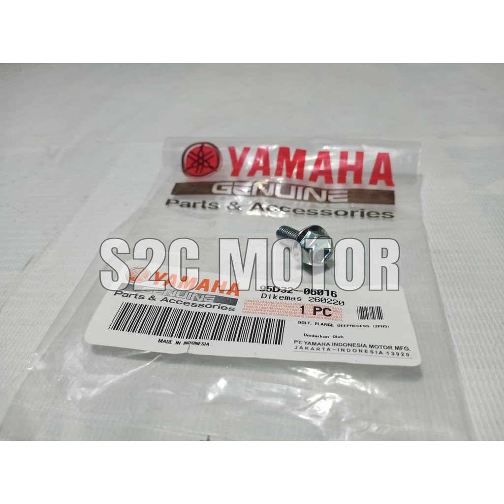 YGP - FRONT FENDER SPACK BOLT RXK RXKING RX KING ORIGINAL YAMAHA 95D32-06016