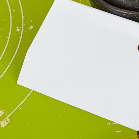 พร้อมส่ง 🔨🔨HDR🔨🔨ที่ปาดครีมเค้ก ที่ปาดเค้ก ที่ตัดแป้ง แผ่นปาดเค้ก แผ่นตัดแป้ง - รูปที่ 4