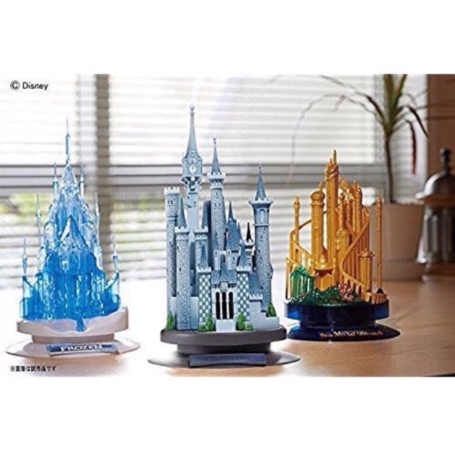 Frozen castle figure light up