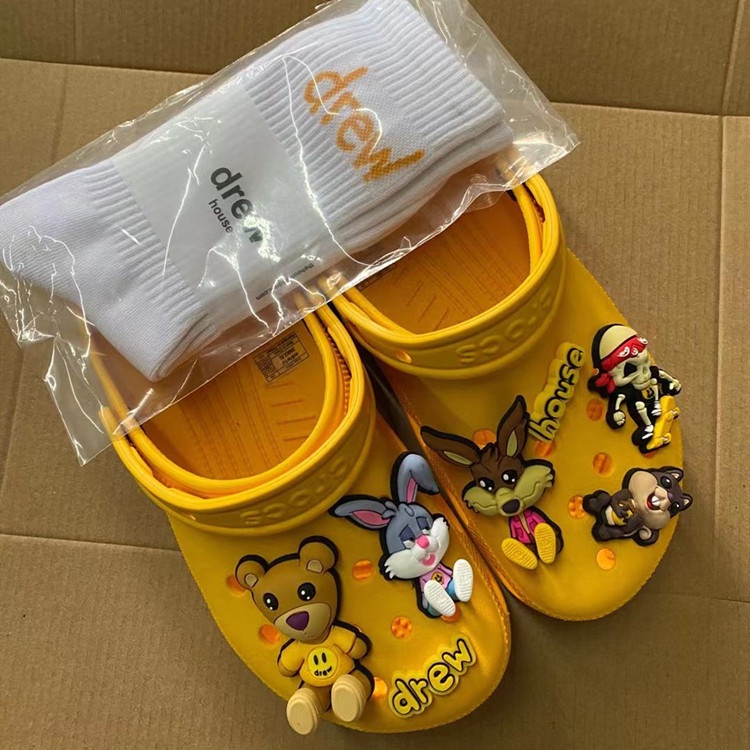 ชื่อร่วม ใหม่รองเท้าแตะชายหาด Crocs สำหรับผู้ชายและผู้หญิง