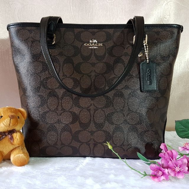 กระเป๋า Coach F58294 Zip Top Tote In Signature Shopee Thailand