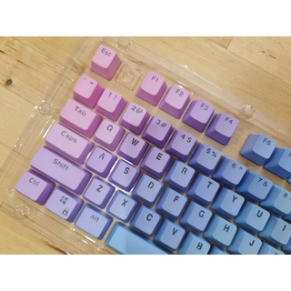 keycaps ไล่โทนสี ชมพู ฟ้า ม่วง ENG 104คีย์ ไฟลอดทุกปุ่ม น่ารักมาก