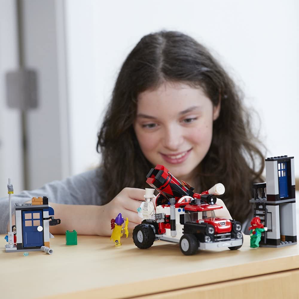 lego harley quinn cannonball attack