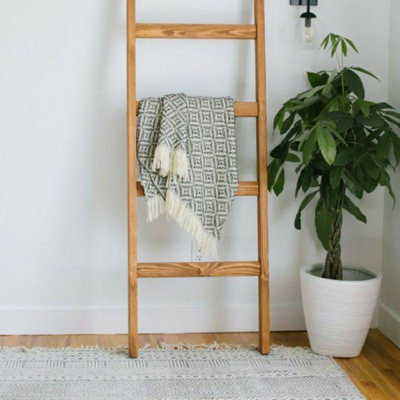 Ledder Hanger Prayer Rug Towel Rack Versatile Wood Hanger Ladder