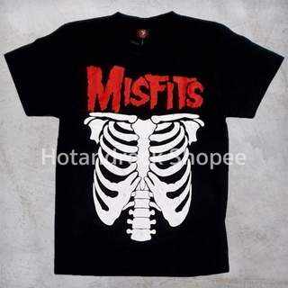 เสื้อวงสีดำ Misfits TDM 0698 Hotandrock