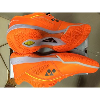 yonex cushion 65z
