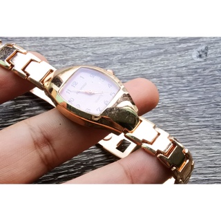 นาฬิกา Vintage มือสองญี่ปุ่น Vitaroso ชมพู  Quartz ผู้หญิง สายสแตนเลสแท้ สีทอง เดินปกติ เปลี่ยนถ่านใหม่แล้ว หน้าปัด22mm