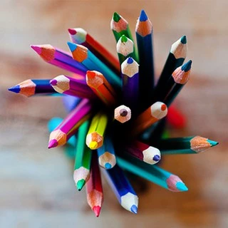 สีไม้ Staedtler รุ่น 143 ลายหมี 24 สี แท่งยาว