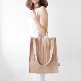 Pleat tote - Brown (กระเป๋าผ้าสีน้ำตาล)