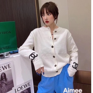 CHANEL เสื้อคลุม คาดิแกน ชาแนล ไหมพรม แขนยาว ปลายแขนงานปัก 3D กระดุมปั้มทุกจุด