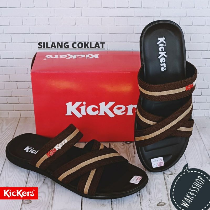 Kickers Cross Strap Sandals รองเท้าแตะลําลอง KICKERS รองเท้าแตะ KICKERS รองเท้าแตะรัดส้นผู้ชาย // รอ