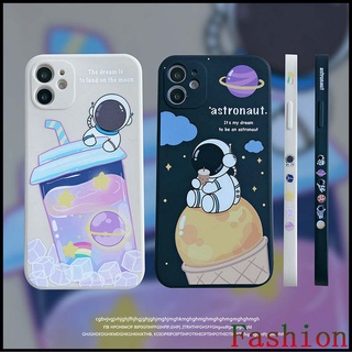 นักบินอวกาศที่น่ารัก เคสไอโฟน 11 เคสซิลิโคนขอบตรง เคสไอโฟน13 Pro max เคสi11 12pro 6s i8 plus max เคสไอโฟน11promax 12 case Apple11 เคสไอโฟนXR เคสi13 i11 7พลัส เคสไอโฟนse2020 เคสไอโฟน12 เคสiPhone 11 xsmax เคส iPhone8plus