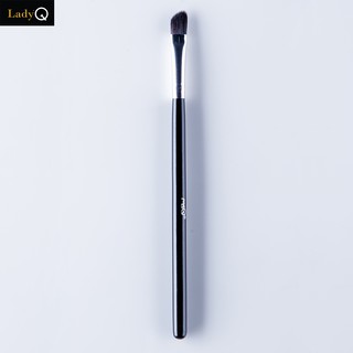 Lady Q Crease eye Brush mini แปรงคัดเบ้าตาขนาดเล็ก –  สีดำ (LQ-019)