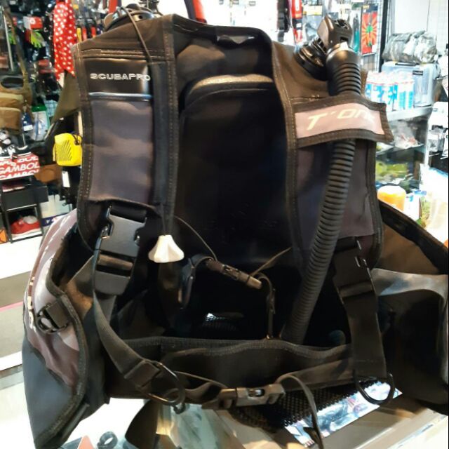 Used SCUBA BCD SCUBAPRO T1 SIZE M เสื้อดำน้ำ Shopee Thailand