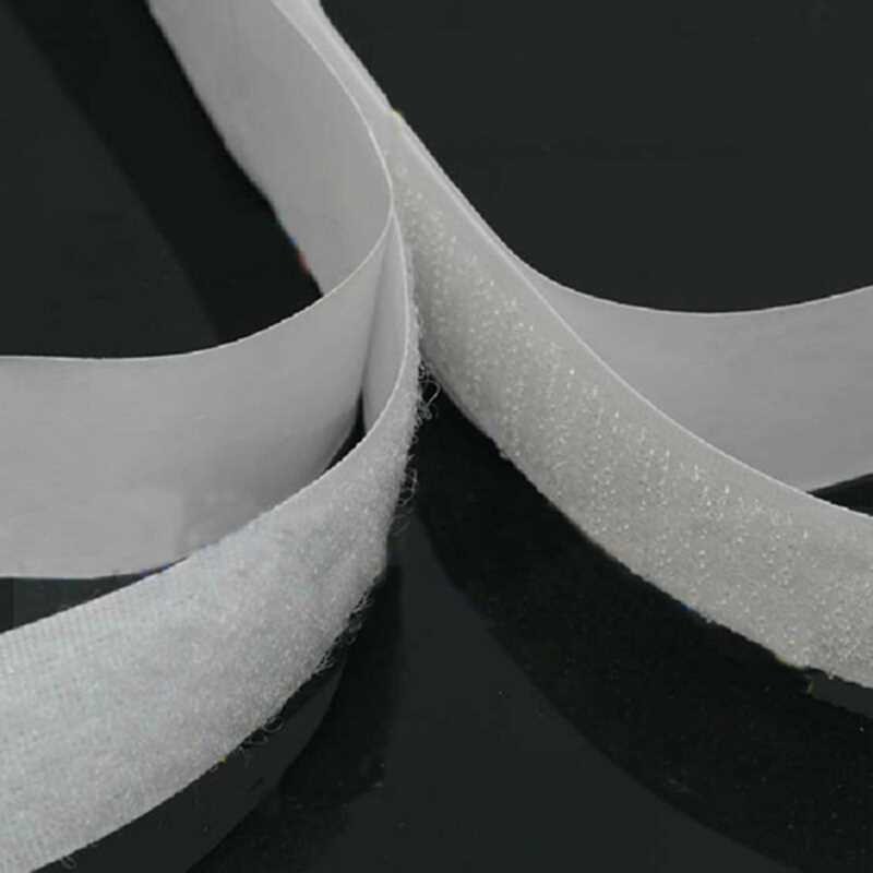 เทปตีนตุ๊กแกสีขาว **มีกาวในตัว**หน้ากว้าง1นิ้ว ยาว18เมตร 1ชุดมี ทั้งตัวผู้และตัวเมีย มีกาวทั้ง2ข้าง